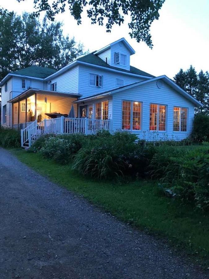 Gite Macdale B&B Paspébiac Kültér fotó